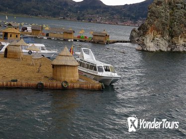 Private Full-Day Tour to Titicaca Lake and Copacabana Village from La Paz