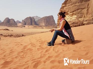 Private Full-Day 'Walk on Mars' Tour of Wadi Rum from Amman