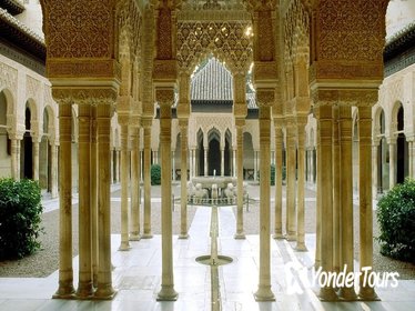 Private guide for visit to Alhambra in Granada from CORDOBA