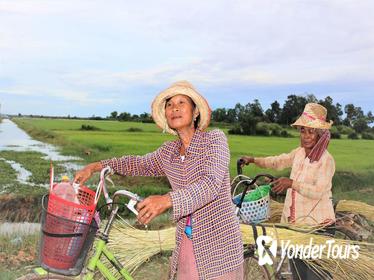 Private Half-Day Village Tour and Silk Farm from Siem Reap