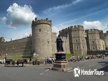 Private Half-Day Windsor Castle, Park and Old Town Tour from London Private Half-Day Windsor Castle, Park and Old Town Tour from London