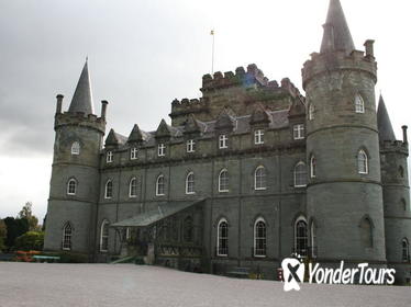 Private Inveraray Castle and Loch Lomond Full-Day Shore Excursion from Greenock