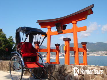Private Miyajma Rickshaw Tour Including Itsukushima Shrine