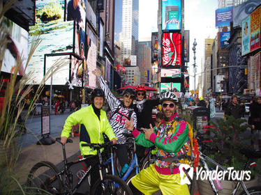 Private NYC Walking or Biking tour in German