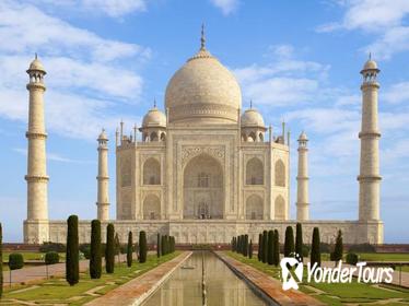 Private Taj Mahal and Agra Full-Day Tour From Delhi