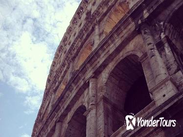 Private Tour of Ancient Colosseum and Roman Forum