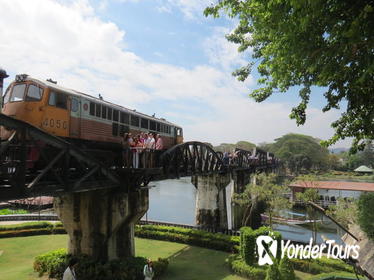 Private Tour to Bridge over River Kwai and Hellfire Pass incl trainride