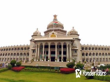 Private Tour: 4-Hour Bengaluru Heritage Walk with Hotel Pickup and Drop-Off