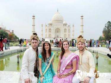 Private Tour: Agra Day Trip from Delhi with Taj Mahal Tour in Authentic Indian Dress