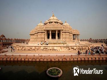 Private Tour: Akshardham Temple and Spiritual Sites of Central Delhi