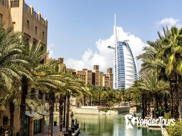 Private Tour: Dubai City Sightseeing Including Burj Khalifa 'At the Top' Visit and Monorail Ride