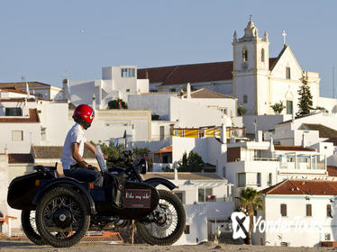 Private Tour: Portimao, Alvor and Ferragudo Sightseeing by Vintage Motorcycle Sidecar from Portimao