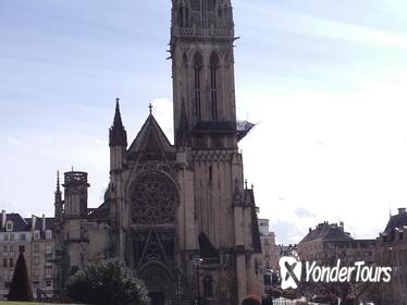 Private Tour: Rouen, Bayeux, and Falaise Day Trip from Bayeux
