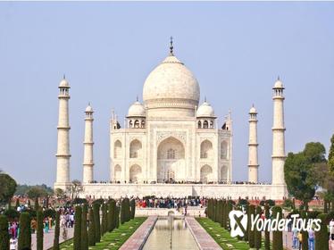 Private Tour: Taj Mahal Day Trip from Delhi