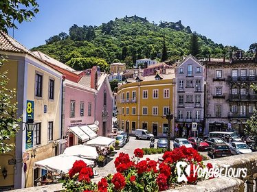 Private Tour: The Mystical, Magical, Medieval Town of Sintra with tickets and lunch