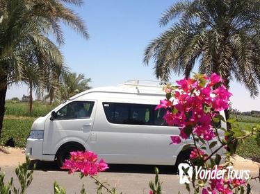 Private Vehicle and Driver for 1 Day in Luxor