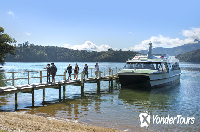 queen charlotte sound mail boat cruise