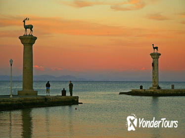 Rhodes by Night - Laterna