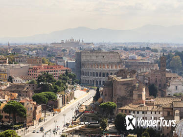 Rome: Spanish Steps to the Colosseum Itinerary and Meet-up with a Local Host