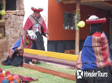 Sacred Valley Private Tour: Chincheros, Ollantaytambo and Pisaq Sacred Valley Private Tour: Chincheros, Ollantaytambo and Pisaq