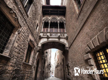 Sagrada Familia and Barcelona Highlights: Private Guided 4-Hour Driving Tour Sagrada Familia and Barcelona Highlights: Private Guided 4-Hour Driving Tour