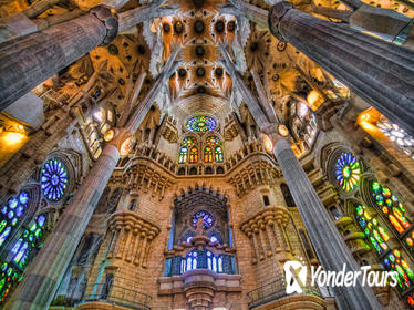 Sagrada Familia and Park Guell Private Guided Family Tour in Barcelona