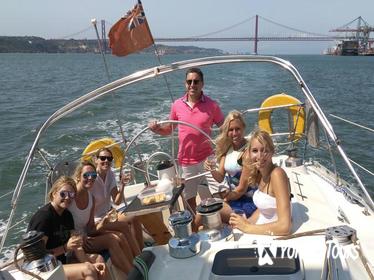 Sailing Boat Tour in Lisbon