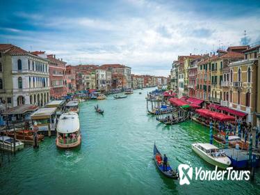 Salzburg to Venice Private Transfer and Sightseeing