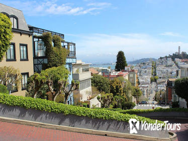 San Francisco Urban Hike: Coit Tower, Lombard Street and North Beach