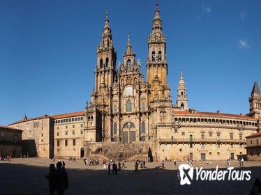 Santiago and Viana experience private tour