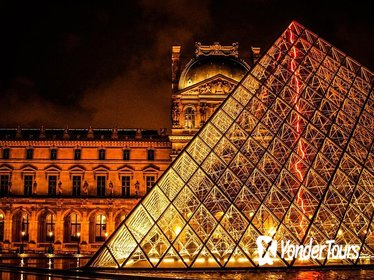 Secrets and Mysteries of the Louvre - Evening Skip-the-line Tour