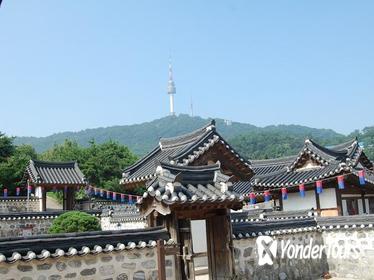 Seoul Morning Half-Day Tour including Seoul Tower, Namsan Hanok Village and The War Memorial of Korea