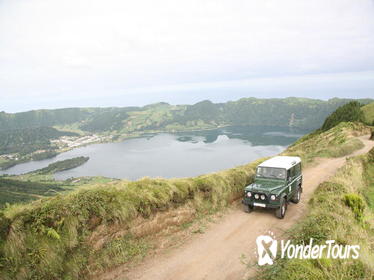 Sete Cidades Jeep Tour from Ponta Delgada