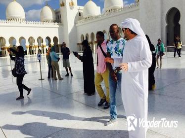 Sheikh Zayed Mosque Private Tour with Emirati Guide