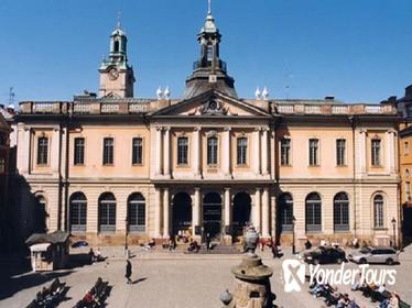 Shore Excursion: Best of Stockholm Group Tour from Nynashamn