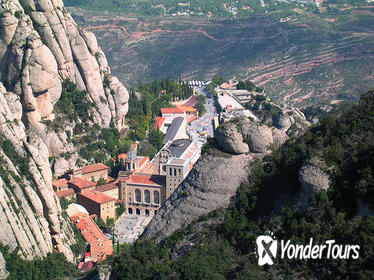 Shore Excursion: Montserrat Abbey and Salnitre Caverns from Barcelona