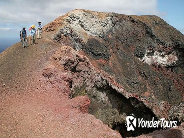 Sierra Negra Volcano Walking Tour in Isabela Island