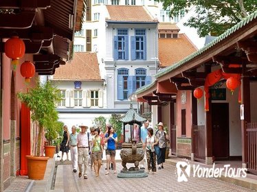 Singapore's Chinatown Morning Walking Tour
