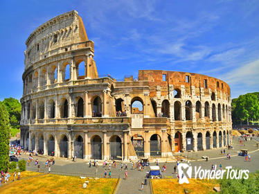 Skip the Line Colosseum and Roman Forum with private guide
