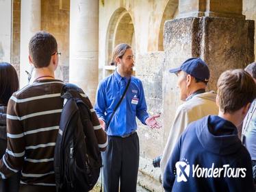 Skip the line: Alhambra Palace and Generalife Gardens Private Guided Tour
