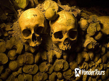 Skip the Line: Catacombs of Paris Small-Group Walking Tour