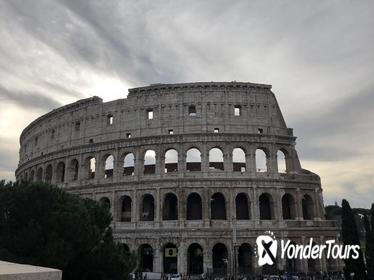 Skip the Line: Colosseum & Ancient Rome Private & Family Tour (no more than 8 people)