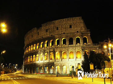 Skip the Line: Colosseum, Forum, and Palatine Hill Walking Tour