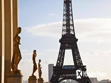 Skip the Line: Eiffel Tower Small-Group Tour with Summit Access
