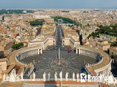 Skip the Line: Guided Tour of Vatican and St Peter's Basilica including Sistine Chapel