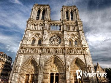 Skip the Line: Notre-Dame Cathedral Towers and Ile de la Cite with Host