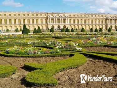 Skip the Line: Versailles Audio-Guided Small-Group Half- or Full-Day Tour