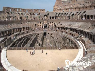 Skip-the-Line Colosseum, Palatine Hill and Roman Forum Tour, with Arena Access
