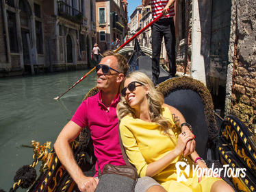 Skip-the-Line Venice Private Tour of St Mark Square and its Basilica with Optional Boat Tour