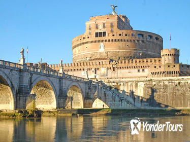 Skip-the-lines Castel Sant'Angelo and Pope Paul III Apartments Tour